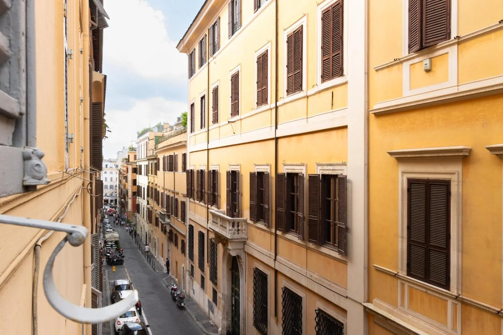 Trevi Apartment Rome 0*,